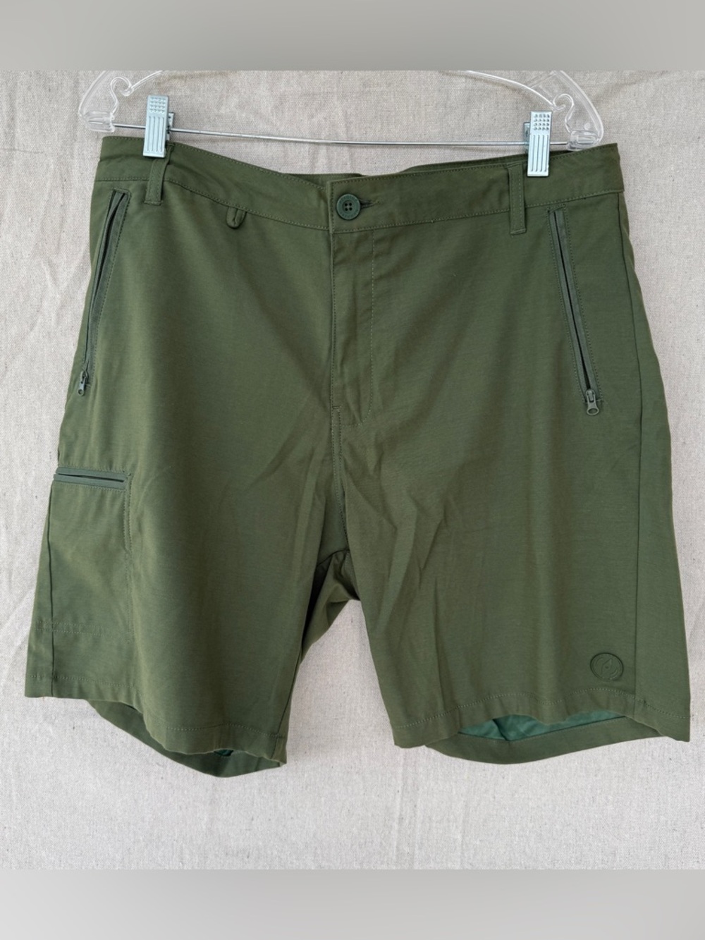 Dravus Bay Dark Green Hybrid Shorts Men's Size 34